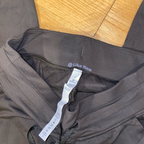 Lululemon Ready to Rulu Jogger - Picture 2 of 5